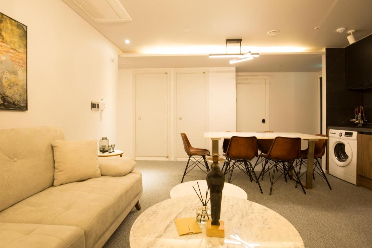 Uh Suite The Jongno Seúl Exterior foto